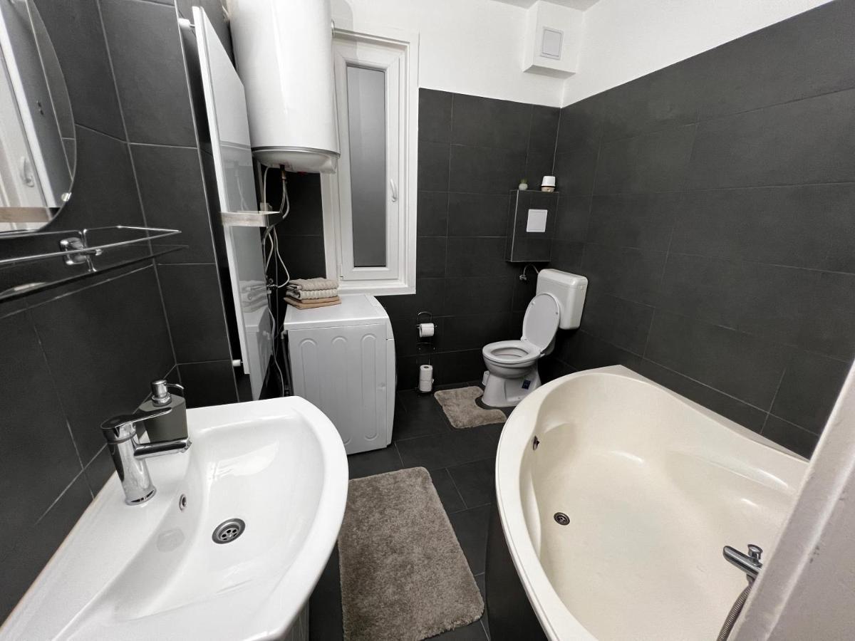 Dave Apartman 2 Szeged Ngoại thất bức ảnh